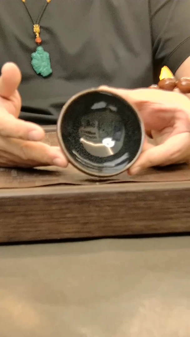 茶盏698.。。。。。。。