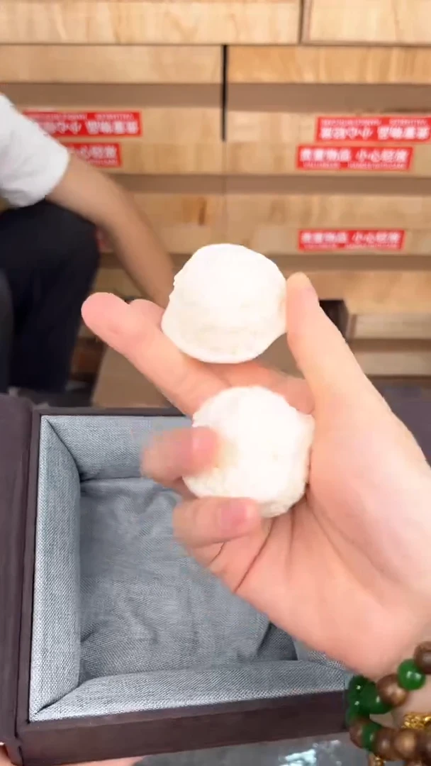 品茗文玩阁龙纹核桃一对链接@@g029