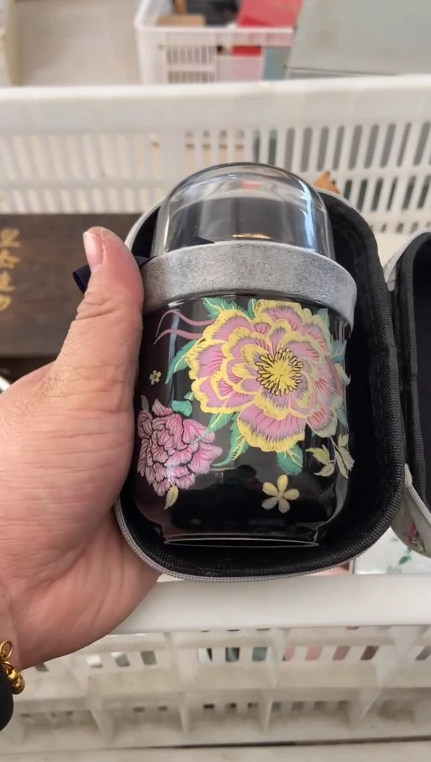 杯无运费险有瑕疵的摄影的产品有使用过的痕迹有点脏介意勿拍