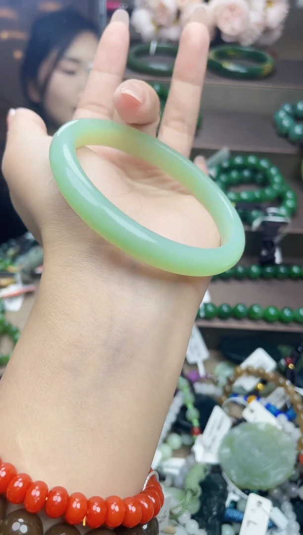 未镶嵌手镯和田玉未镶嵌和田玉手镯多样性拍一发一56-62