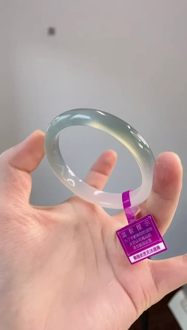 【闪购商品】玛瑙/玉髓手镯未镶嵌54圈