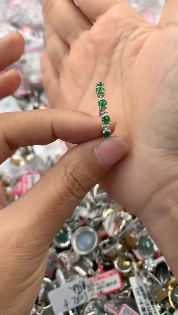 银S925镶嵌戒指翡翠555              2