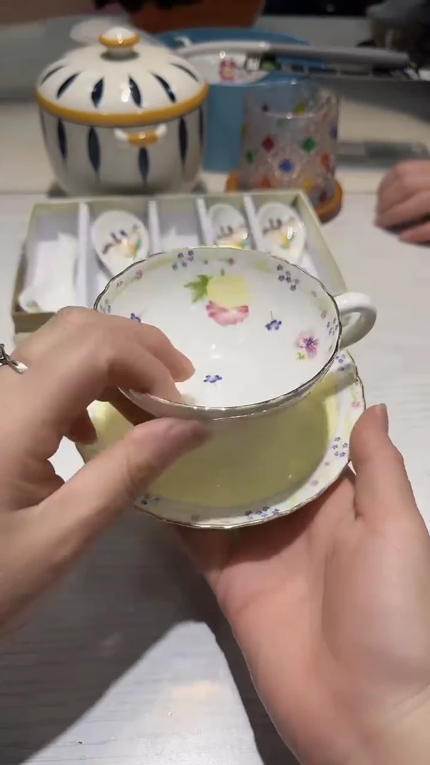 瓷片生活的本意就是开心@@1