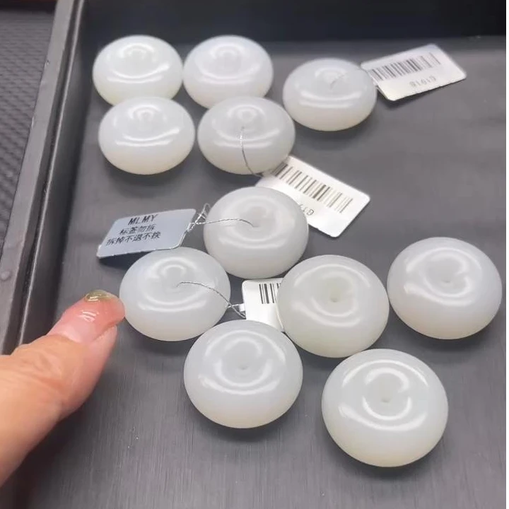 【老郑家】和田玉平安扣挂件（多样性发一件）1918