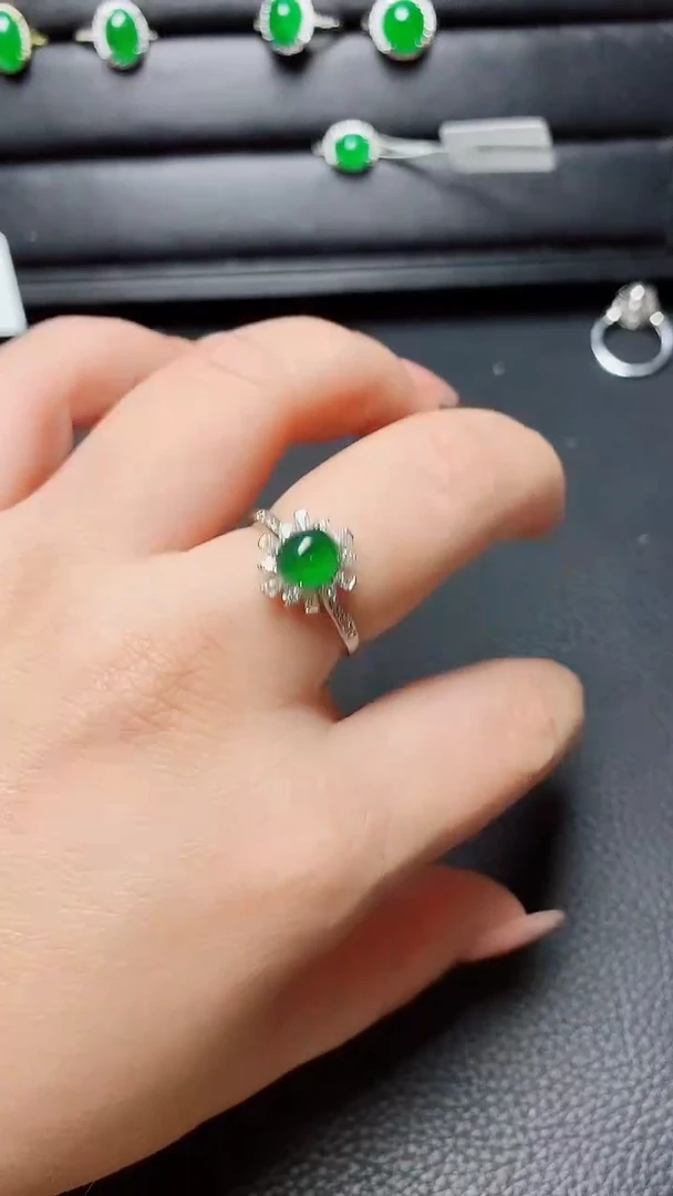 银S925镶嵌戒指翡翠  天然翡翠A货s925银镶