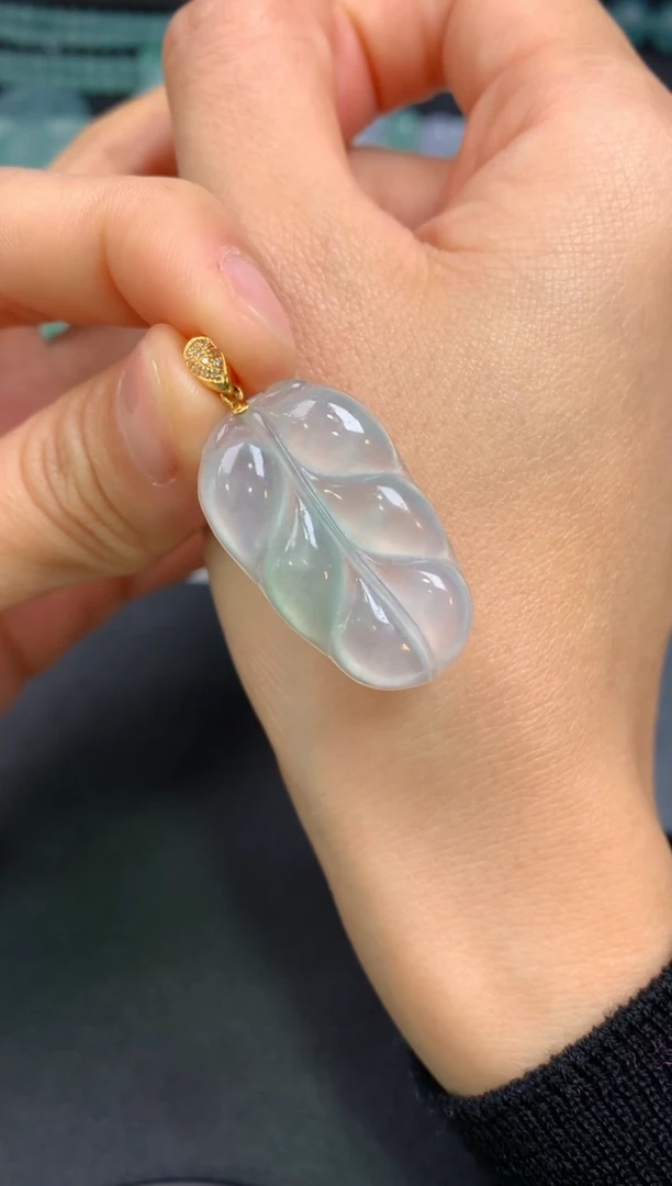 【闪购商品】翡翠颈饰18K金镶嵌0967967265