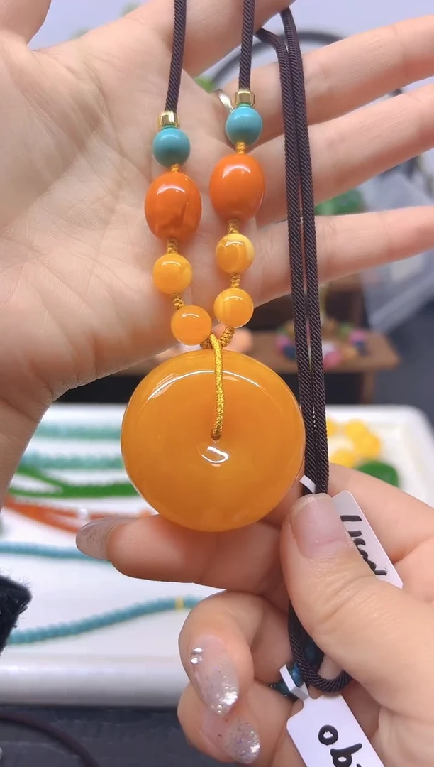 【闪购商品】蜜蜡毛衣链未镶嵌M379