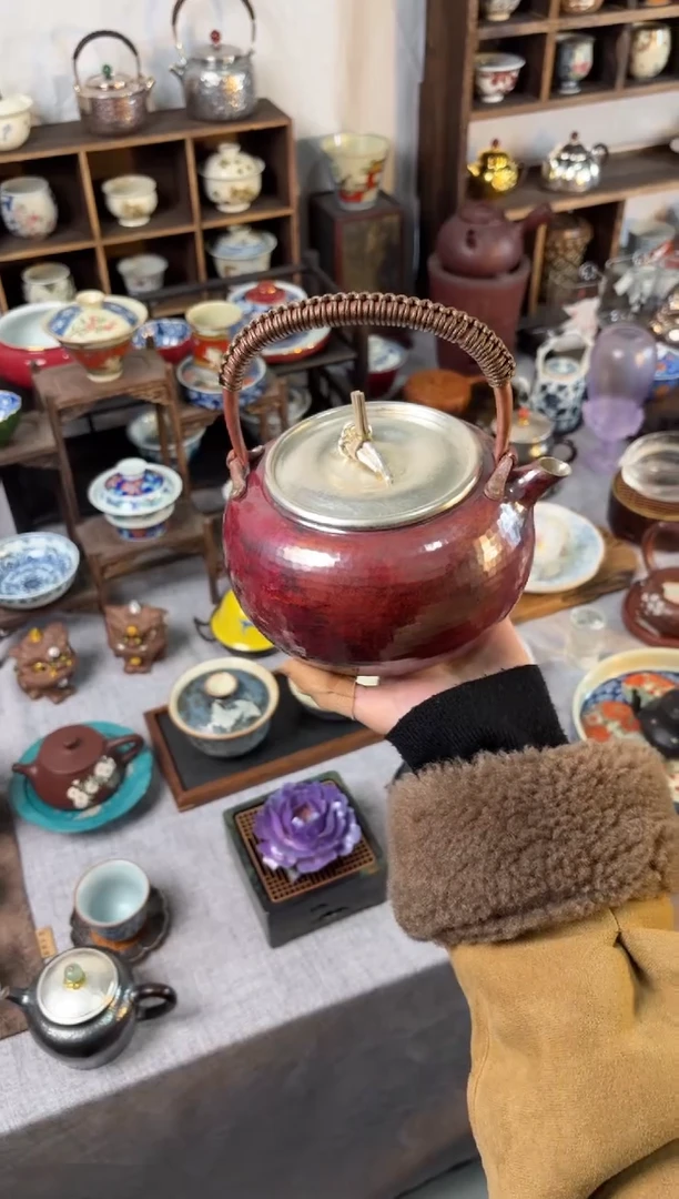 波光粼粼大号红提梁壶