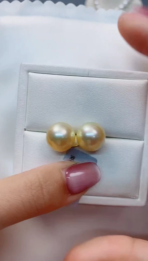 【闪购商品】海水珍珠耳饰18K金镶嵌12-13南洋海水珍珠耳饰