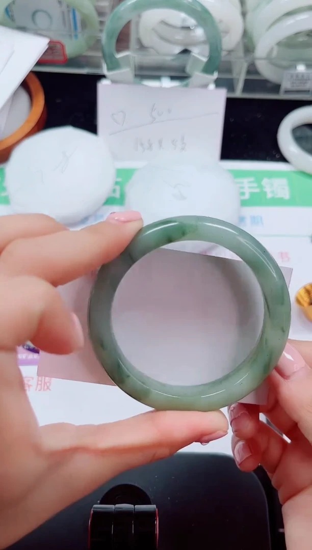 未镶嵌手镯石英质玉54-54/55