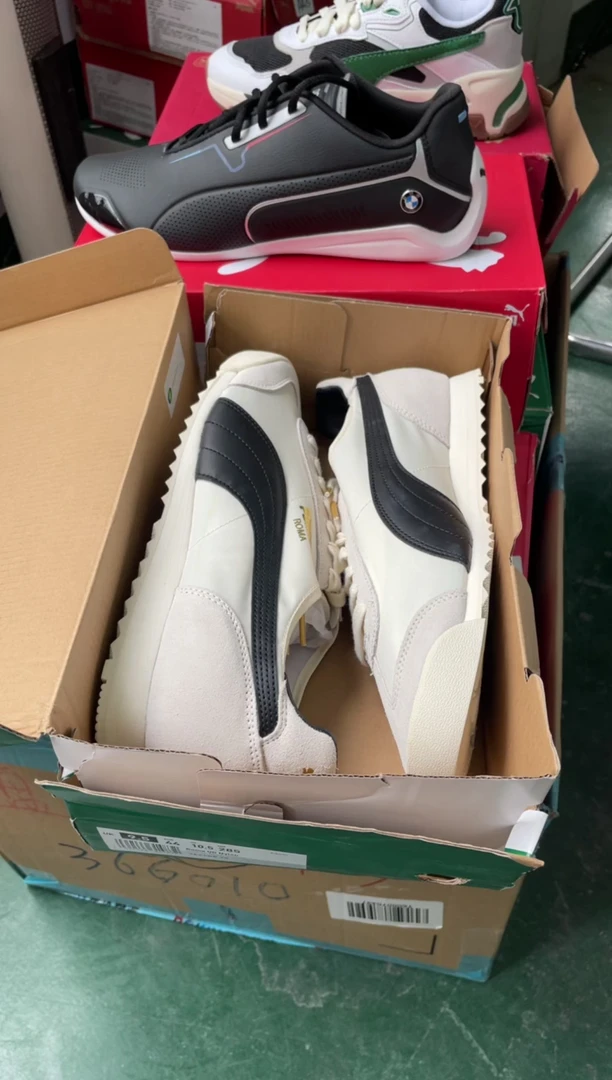 彪马时尚休闲运动运动鞋44M  FF7