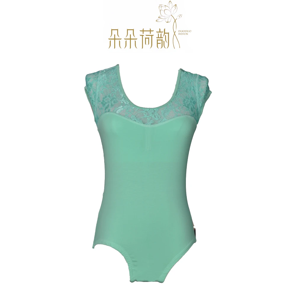 朵朵荷韵果绿蕾丝拼接半袖体服