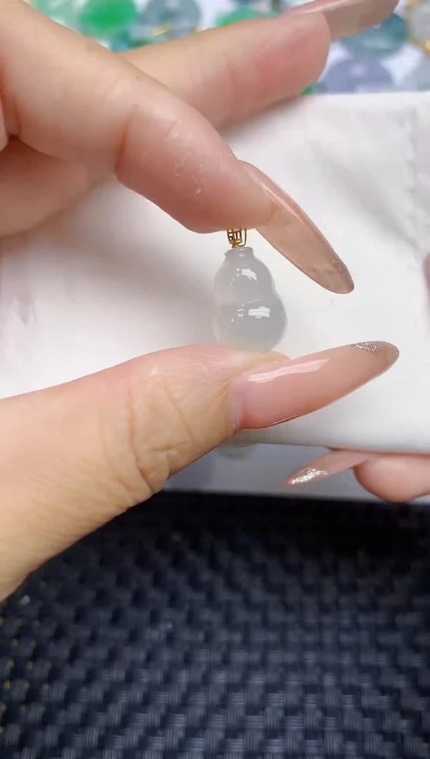 颈饰未镶嵌翡翠天然缅甸A货翡翠百元以上9元证书费自理