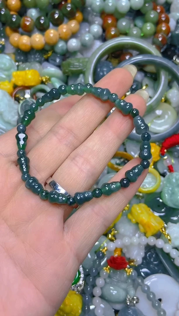 颈饰未镶嵌翡翠6MM