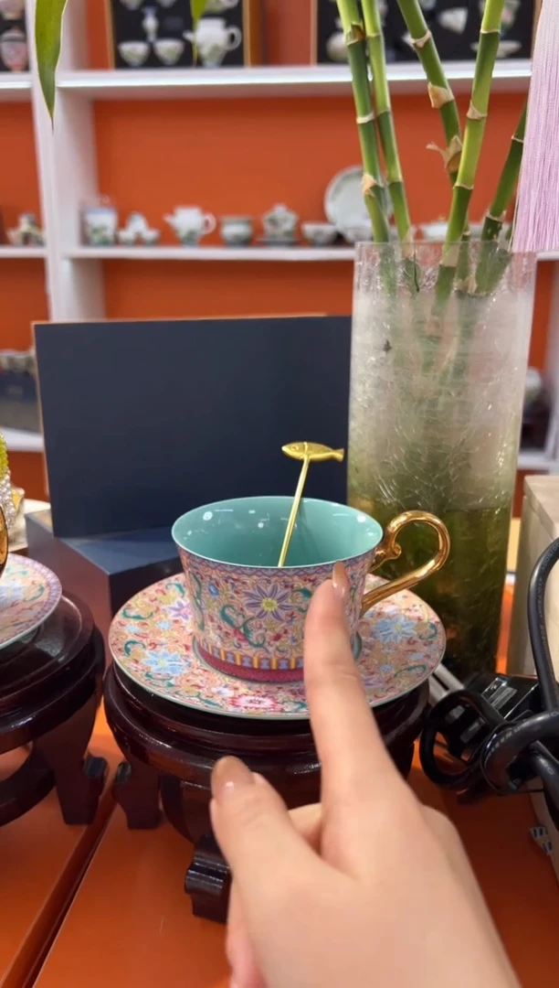 瓷片小乔闪购链接