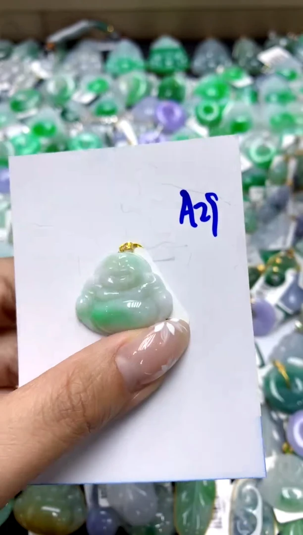【闪购商品】翡翠颈饰18K金镶嵌1111111111111111