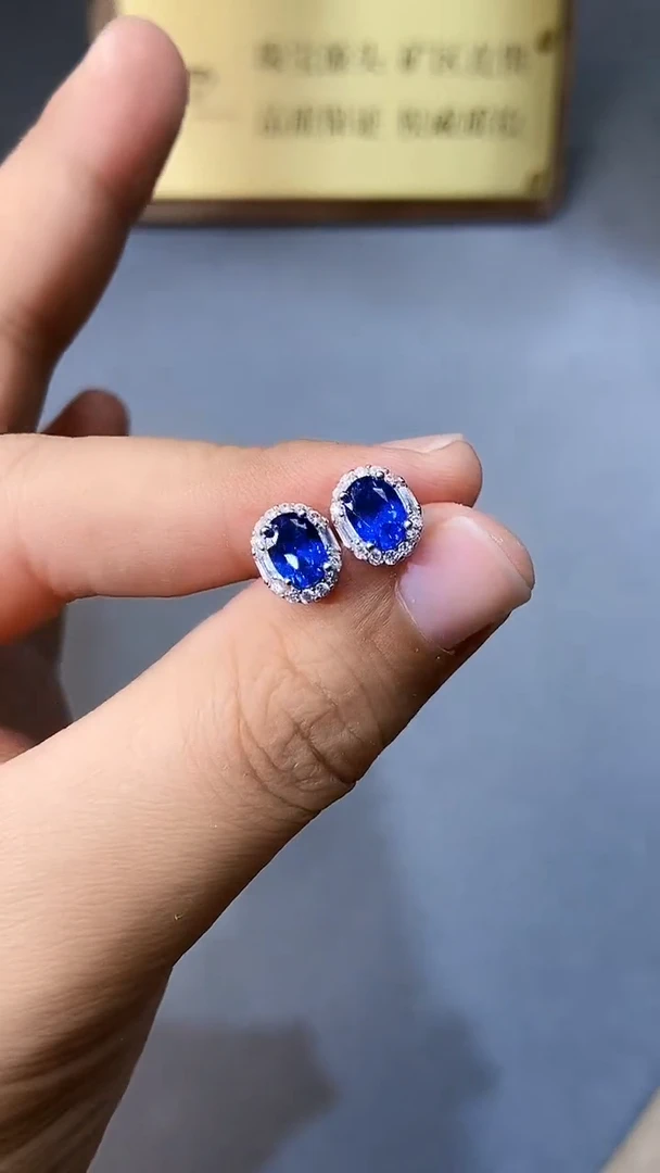 【闪购商品】蓝宝石耳饰银S925镶嵌321