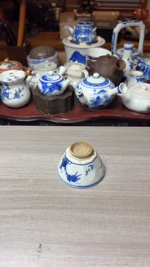 谢谢老板，回流产品有磨损正常，谨慎买！