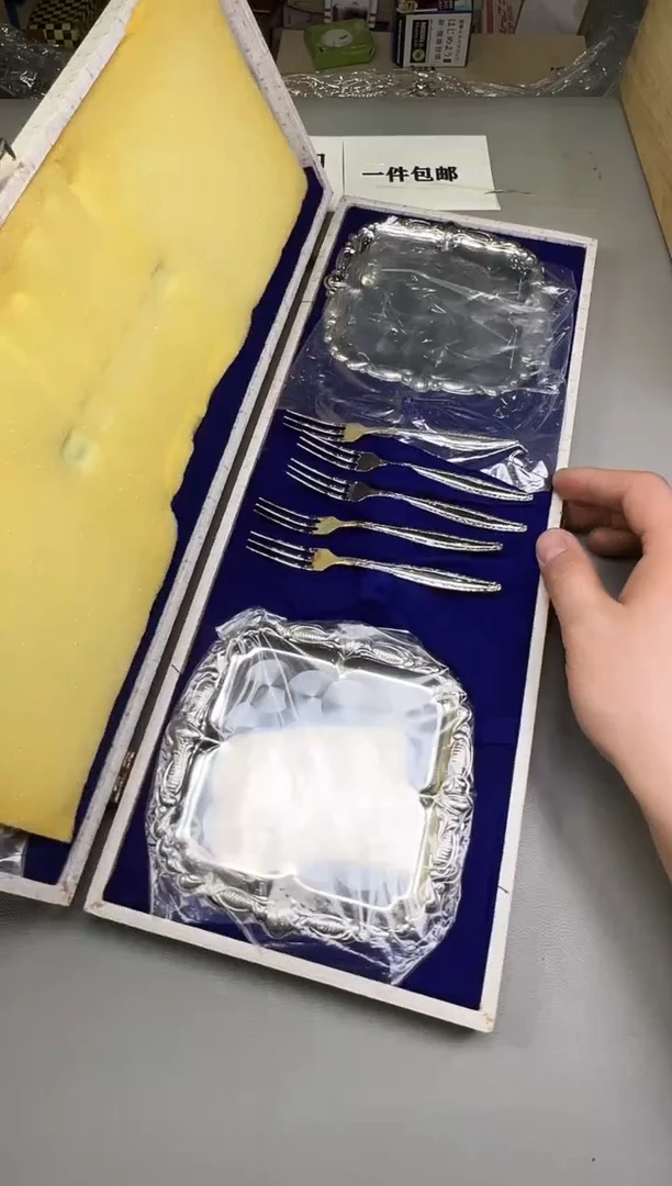 瓷片叽***喵808碰瓷社中古瓷器 拒绝假货 感谢您的支持~