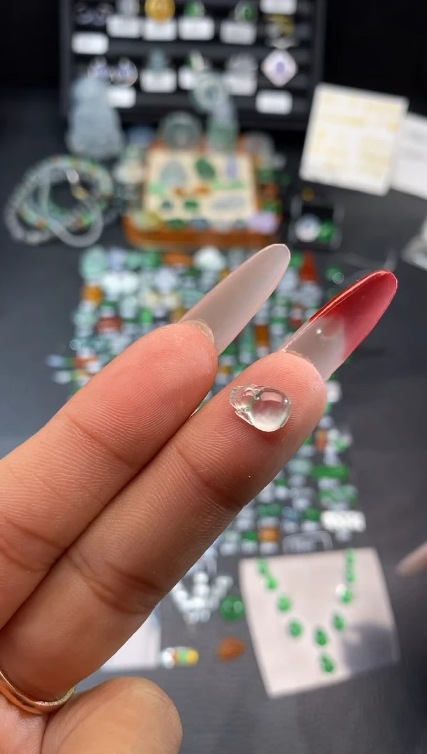 【闪购商品】翡翠挂件未镶嵌金蟾