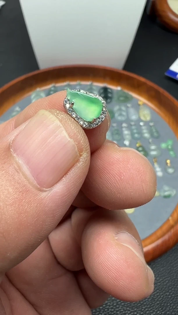 颈饰银S925镶嵌翡翠（12号）纯天然A货缅甸翡翠 潘拉拉