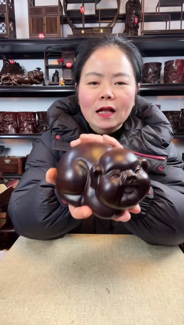 木老李红木工艺品大猪