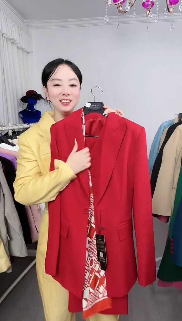 S码酒红色三件套直筒裤