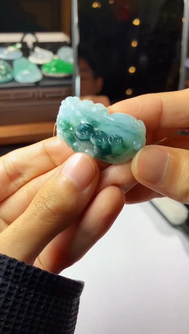 未镶嵌定制翡翠S毛货不退不换