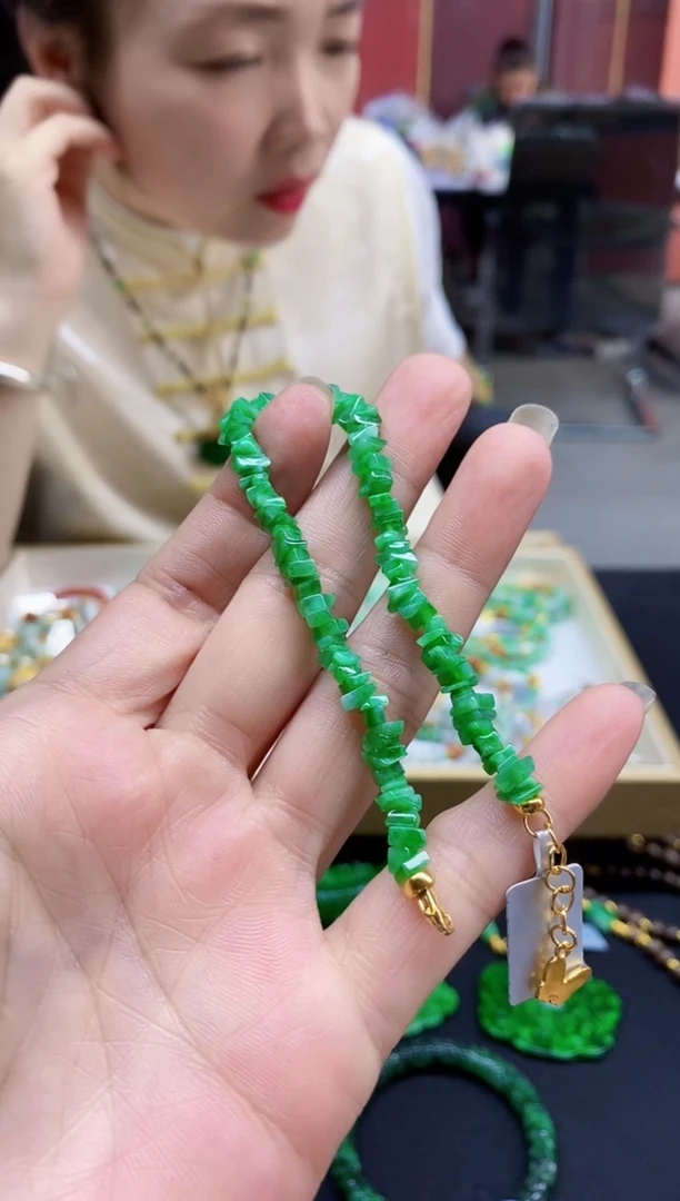颈饰未镶嵌翡翠翡翠手串