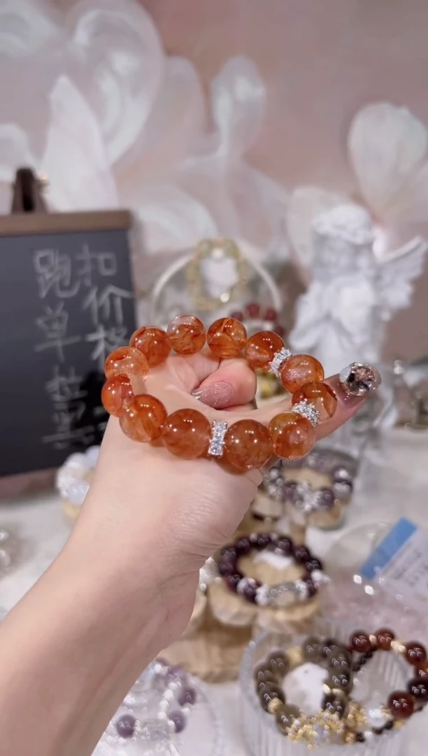 【闪购商品】水晶手链未镶嵌天然水晶默认微瑕 多样性发货发其一