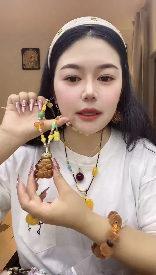 无合金熊北北时尚穿搭饰品