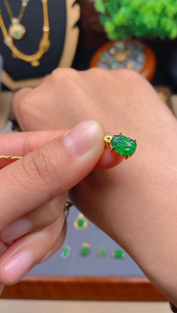 【闪购商品】翡翠银S925镶嵌吊坠(不含链)貔貅潘多拉