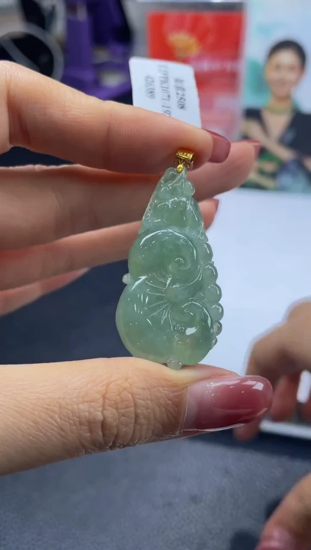 18K金镶嵌定制翡翠DDJ50050