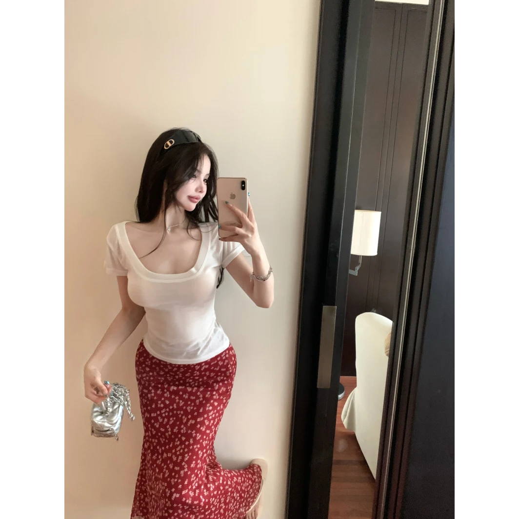 韩式复古红色小碎花半身裙夏季新款休闲碎花收腰包臀半裙