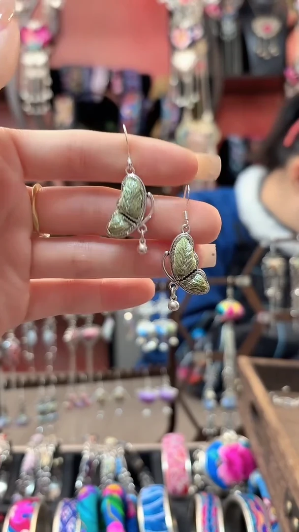 织绣 云织谣民族风精美饰品   5