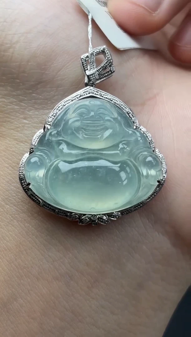 颈饰18K金镶嵌翡翠佛公