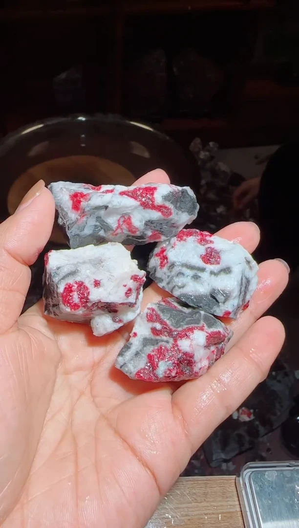 天然辰砂朱砂毛料11