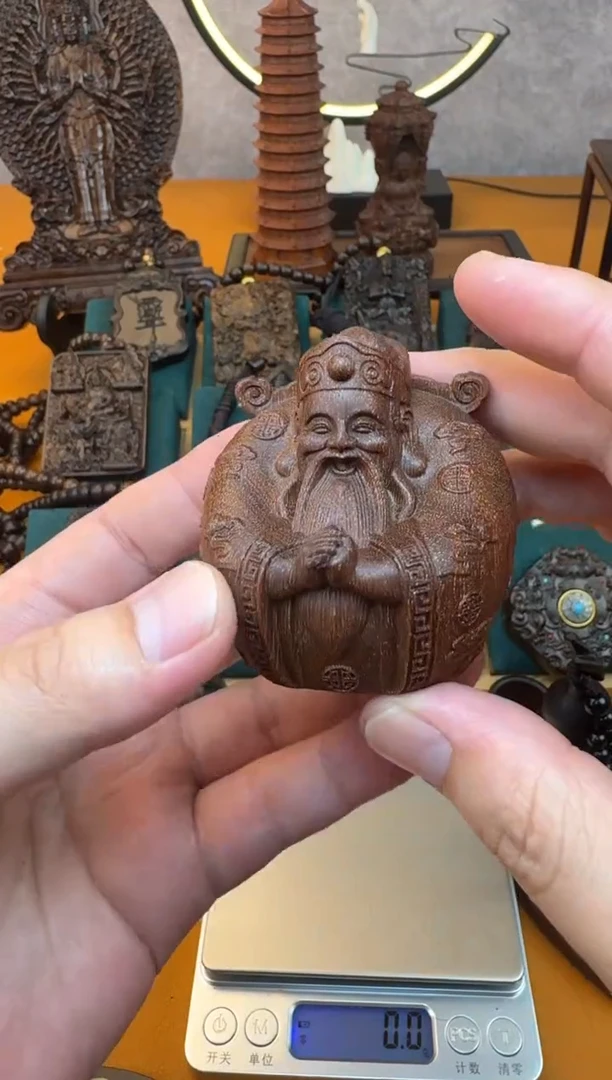 贡木其他《巴布亚贡木》新品血月星空  财神摆件