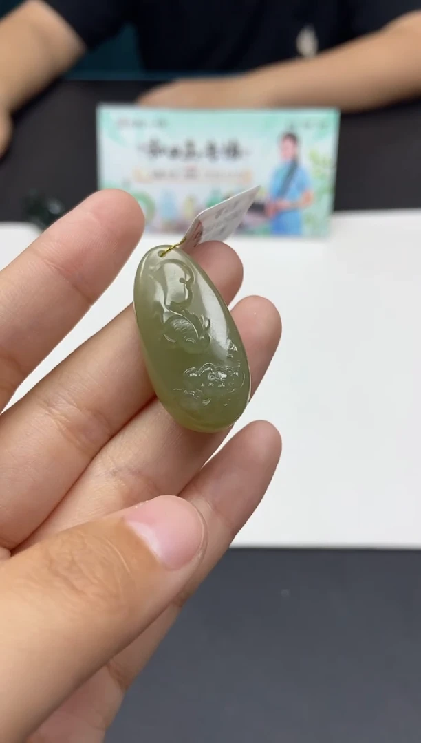 颈饰未镶嵌和田玉天然和田玉25