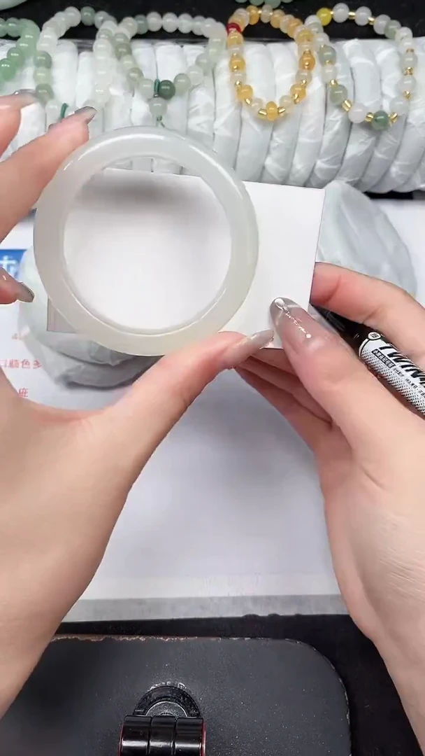 未镶嵌手镯石英质玉1-50/51