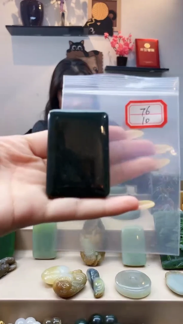 未镶嵌和田玉挂件1