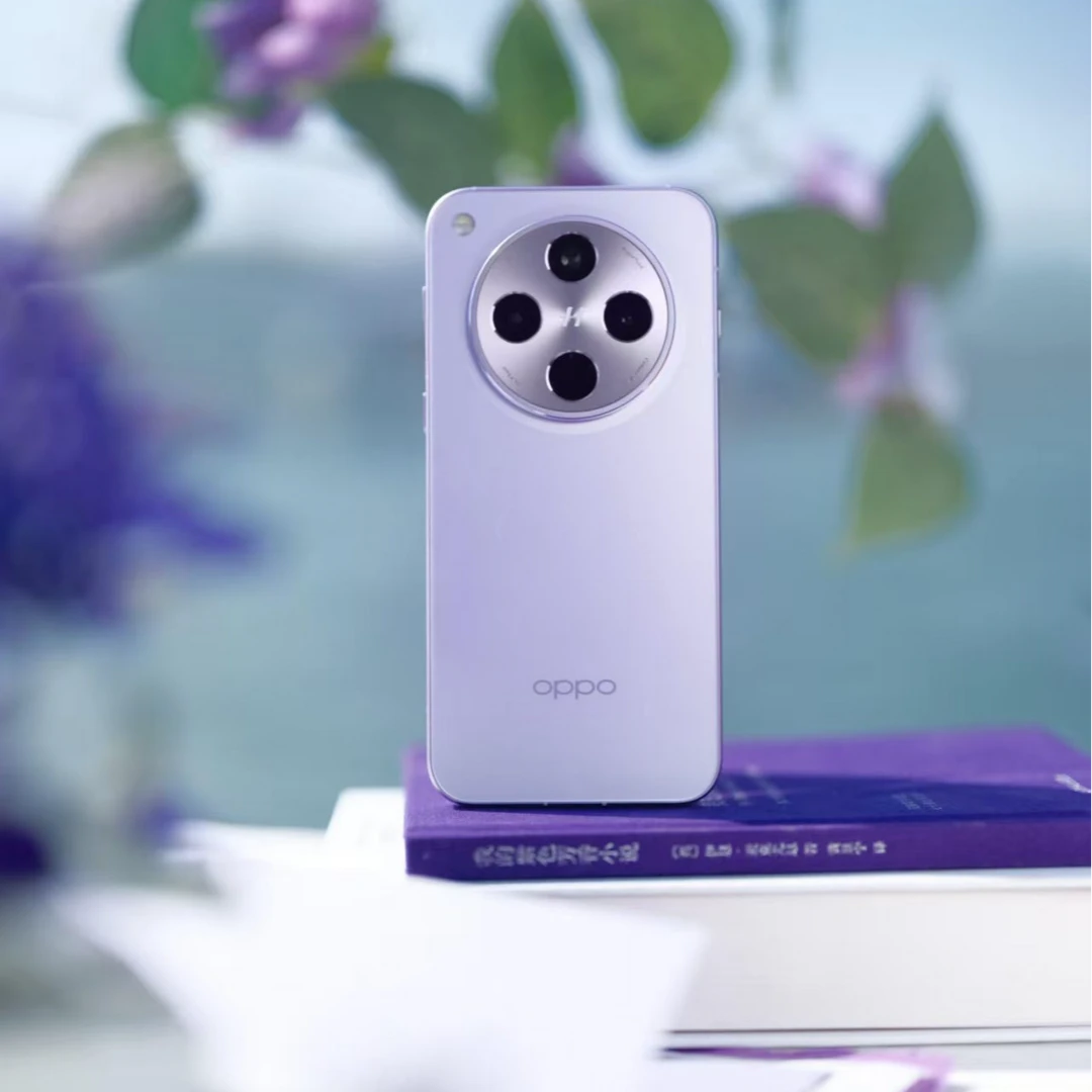 准新品 OPPO OPPO Find X8S+5G全网通 天玑9400+ 哈苏超光 二手