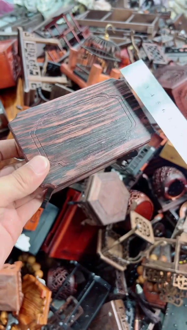 木鸡翅木长长底座花架摆件处理