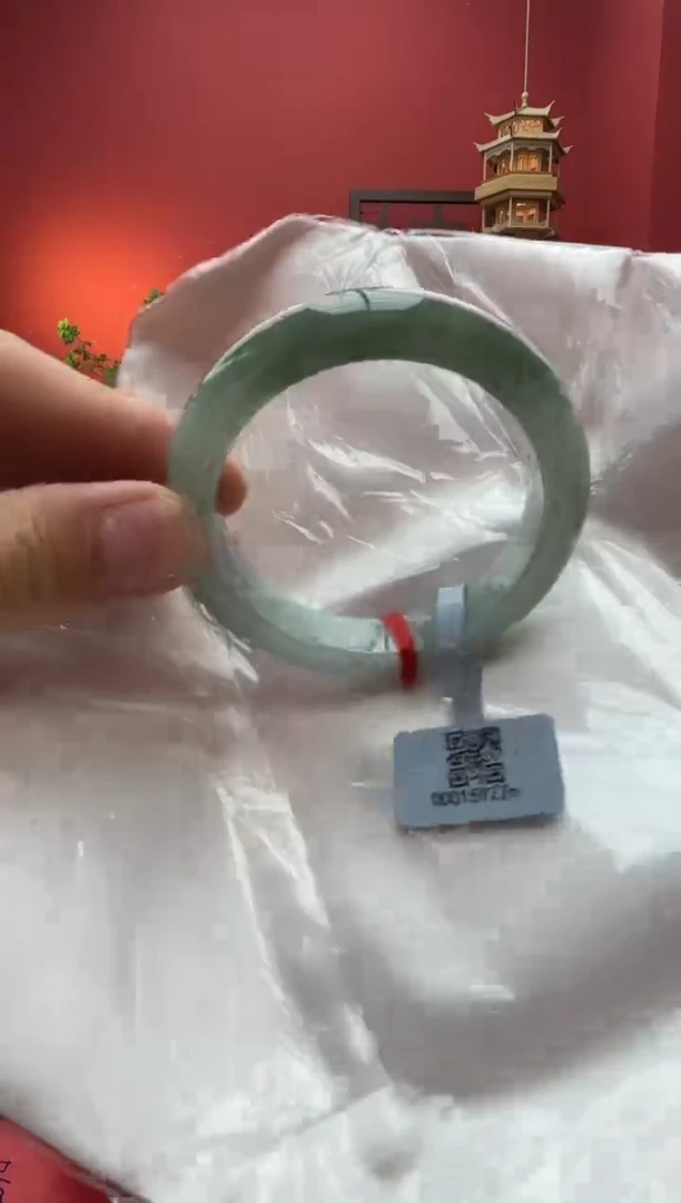 未镶嵌手镯翡翠翡翠手镯2