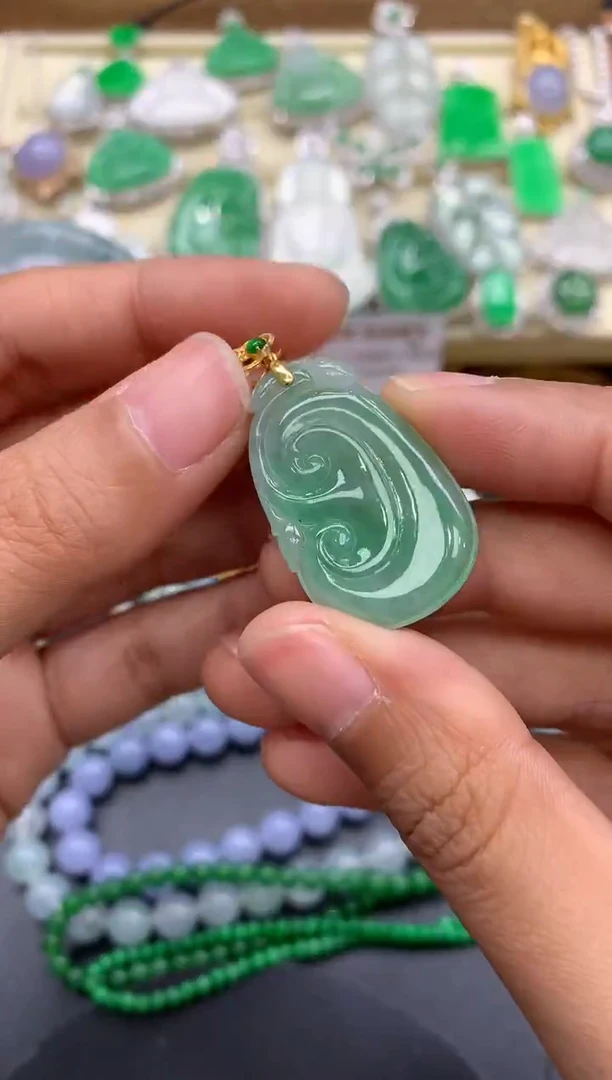 【闪购商品】翡翠颈饰18K金镶嵌145-中国好珍宝