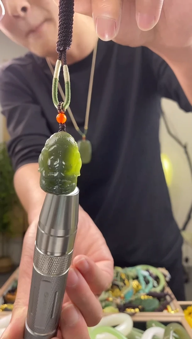 颈饰未镶嵌和田玉多样性拍一发一  1.30