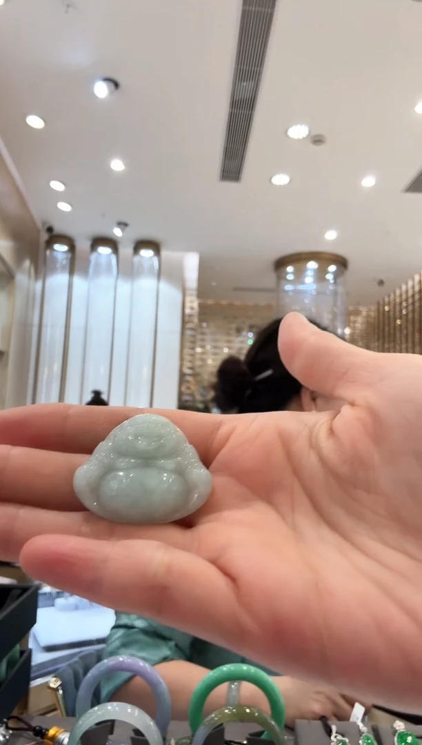 翡翠未镶嵌颈饰48