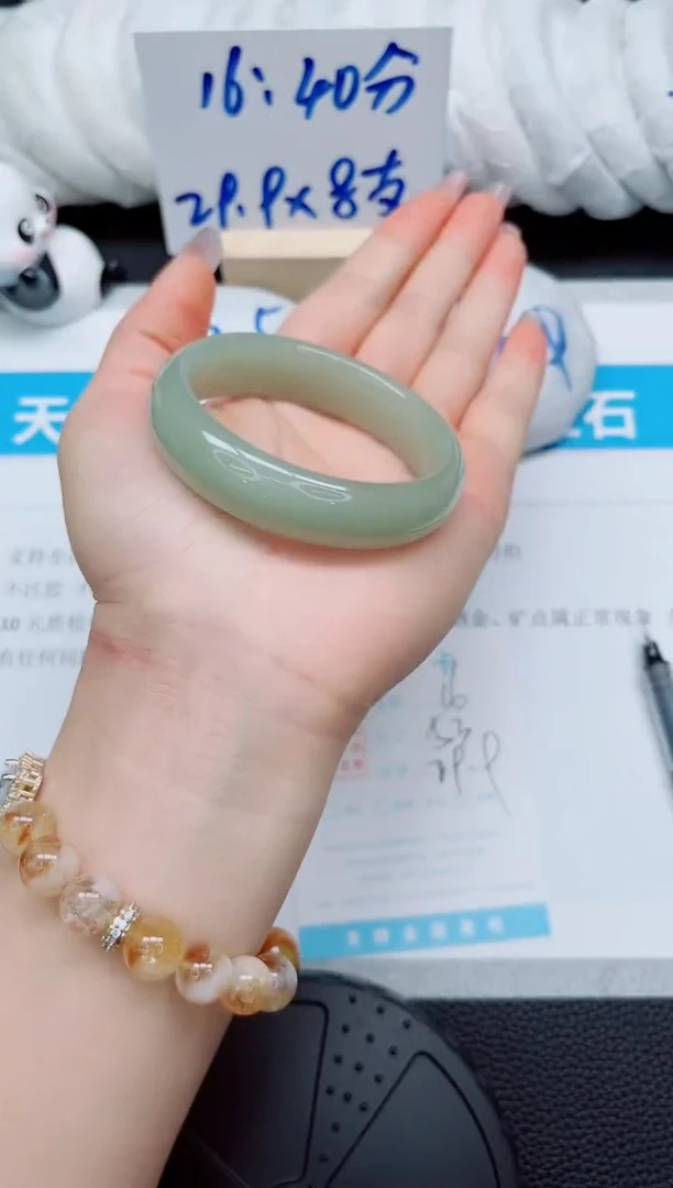 石英质玉手镯未镶嵌16-52.9