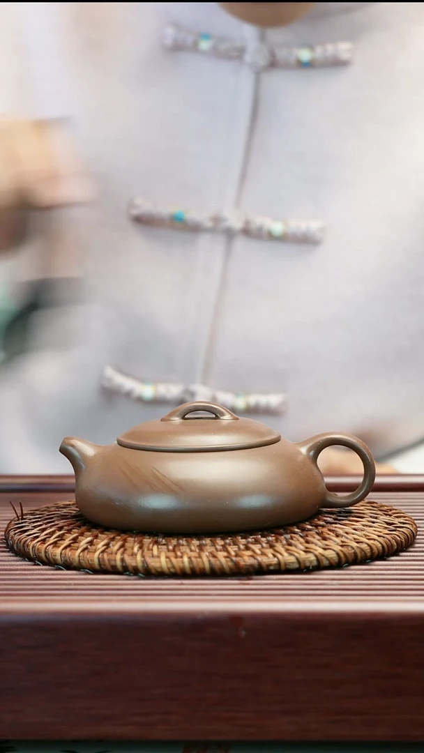 茶壶紫砂原矿85底槽清  无尘   140cc