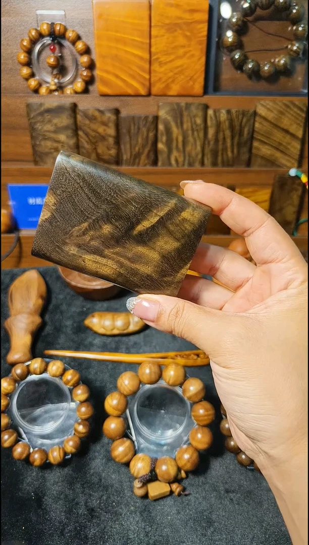 金丝楠《燊若坊》：金丝楠木小叶桢楠42